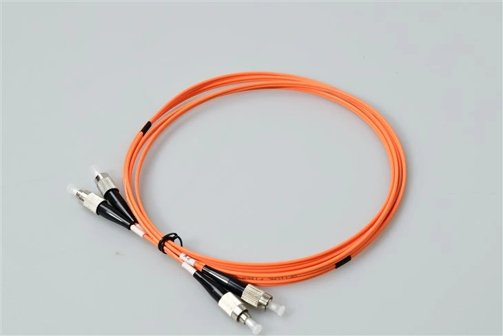 FC/UPC till FC/UPC Single-Mode 9/125 Duplex Fiber Patch-sladd