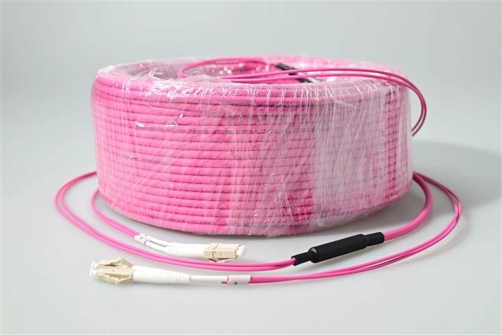 LC till LC OM4 Multimode Duplex Patch-kabel – 1,25 mm SFF-hylsa, IEC 61754-20, för SFP+ högdensitetskablar