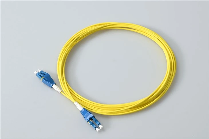 Fiberoptisk patchkabel Lc Uniboot UPC 2Core SM 9/125