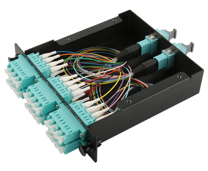 12 kassett 12 fibrer OM4 Multimode MTP till 12 LC Duplex Aqua