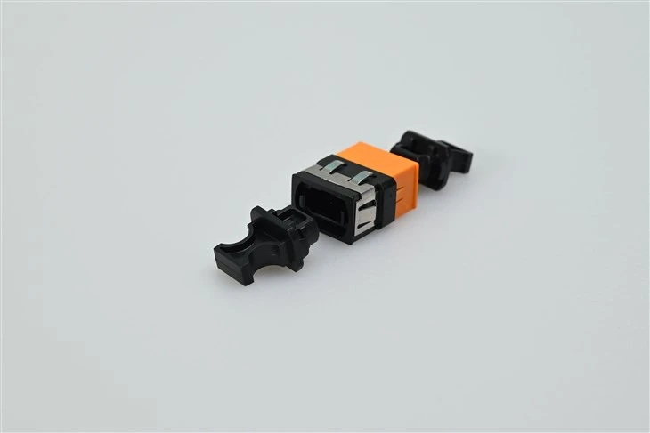 Optical Fiber Adaptor MTP / MPO Adapter